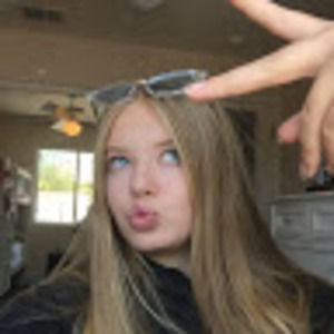 Meet your Posher, Calli